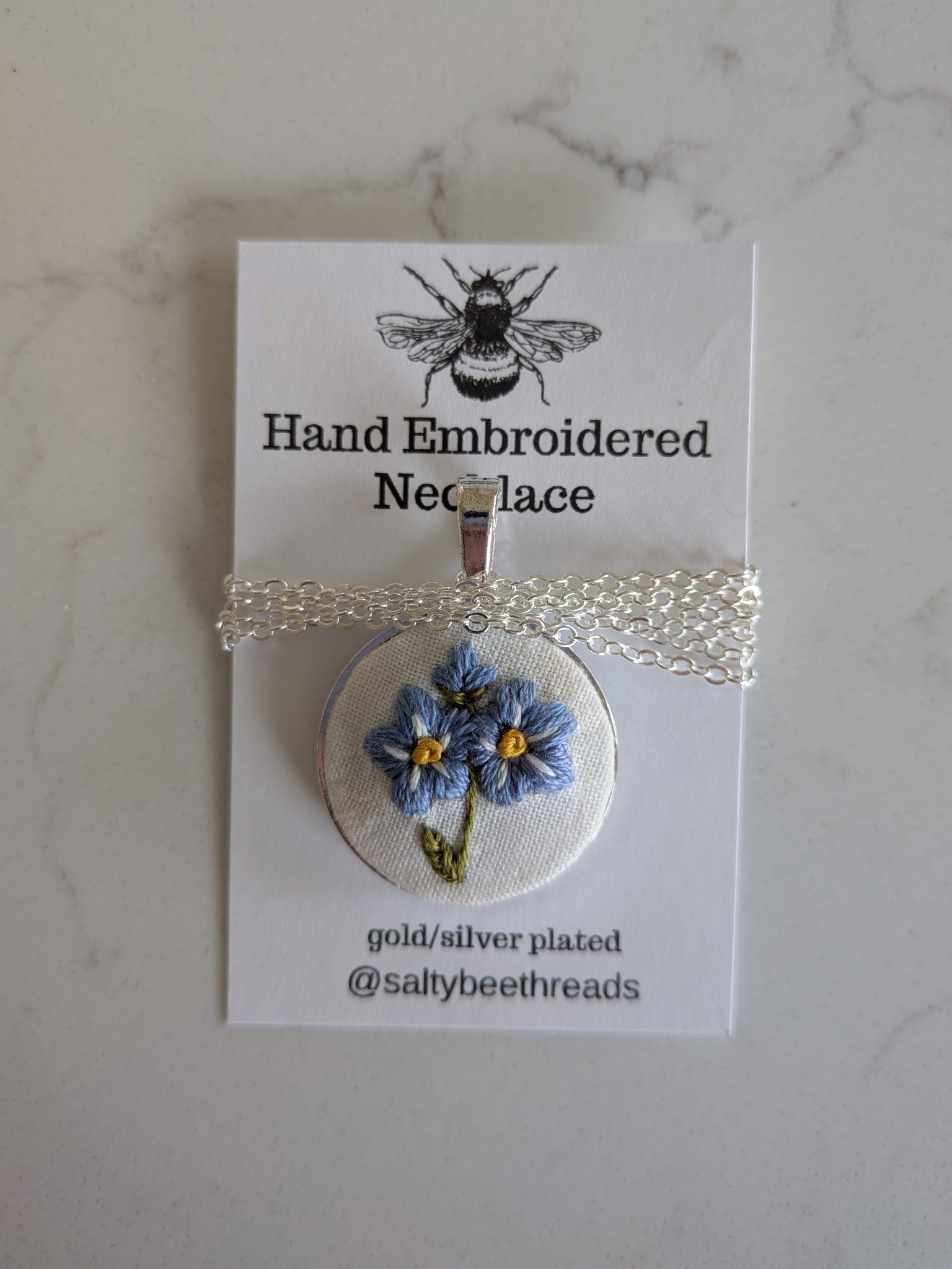 Embroidered flower necklace II handmade by Salty Bee Threads